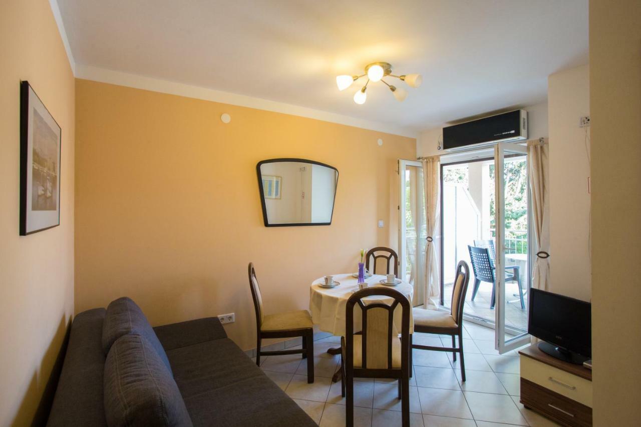 Apartment Smuljic Врбоска Екстериор снимка